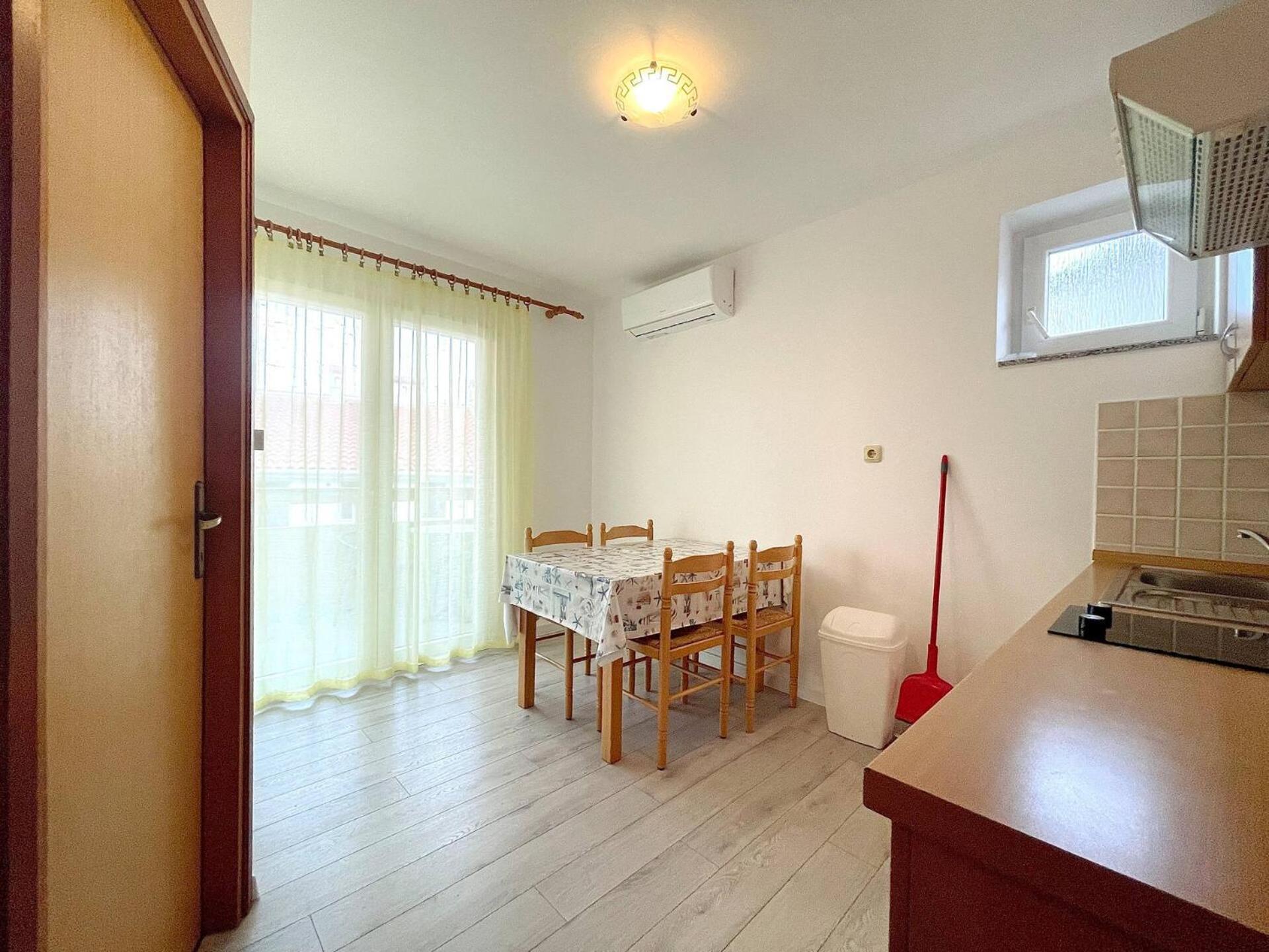 Apartments Capic Z Baška Exterior foto